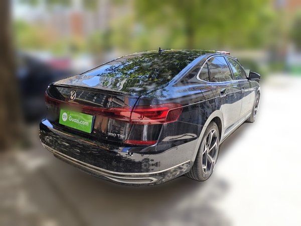 Volkswagen Passat 2024, 14500 км, за 20748 USD - фото 6