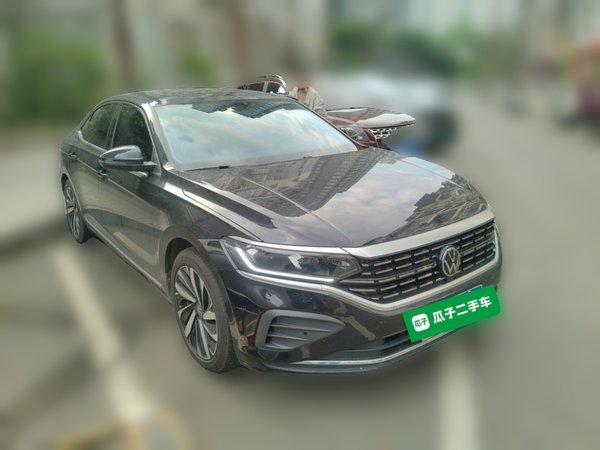 Volkswagen Passat 2024, 18700 км, за 18727 USD