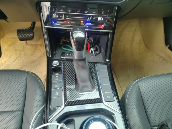 Volkswagen Passat 2024, 18700 км, за 18727 USD - фото 15