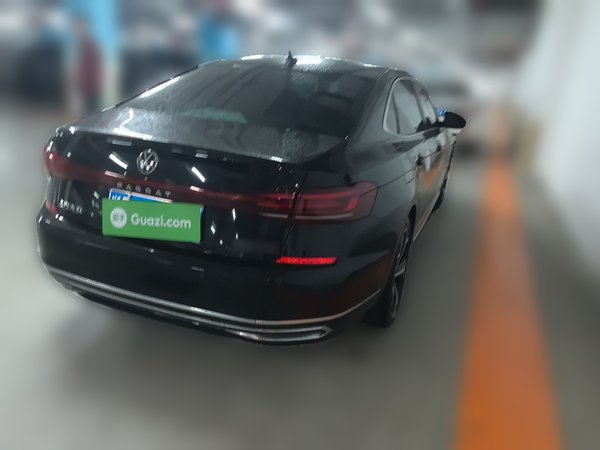 Volkswagen Passat 2024, 25900 км, за 19686 USD