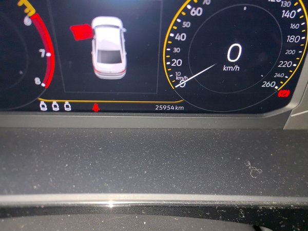 Volkswagen Passat 2024, 25900 км, за 19686 USD - фото 9