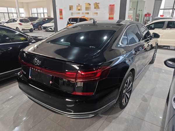 Volkswagen Passat 2024, 32800 км, за 19982 USD - фото 7