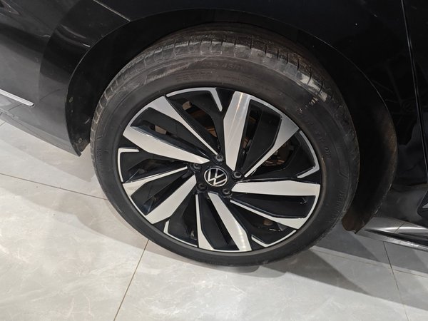 Volkswagen Passat 2024, 32800 км, за 19982 USD - фото 10