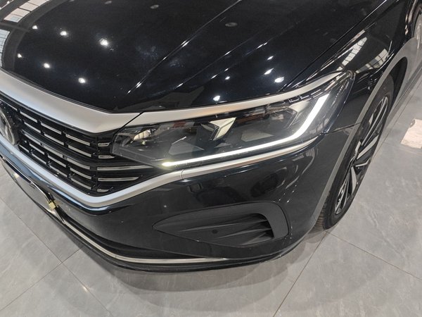 Volkswagen Passat 2024, 32800 км, за 19982 USD - фото 9