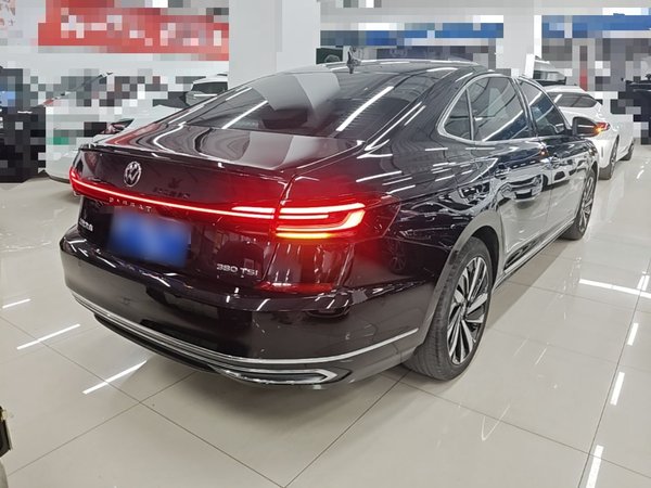 Volkswagen Passat 2024, 64100 км, за 21322 USD - фото 6