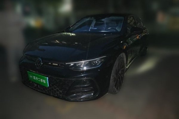 Volkswagen Passat · 2025 год