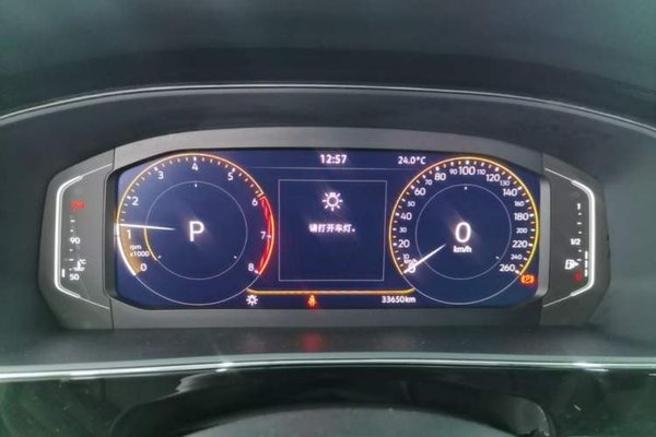 Volkswagen Passat 2025, 33600 км, за 19307 USD - фото 15