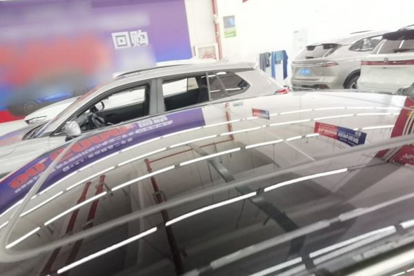 Volkswagen Passat 2025, 33600 км, за 19307 USD - фото 11