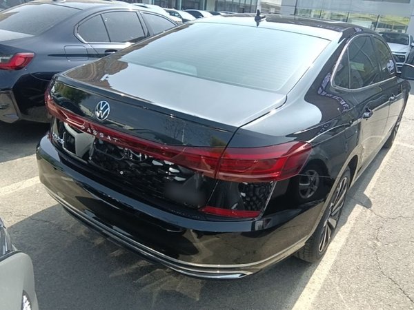 Volkswagen Passat 2025, 37700 км, за 22064 USD - фото 6