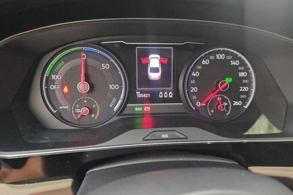 Volkswagen Passat New Energy 2020, 105399 км, за 13389 USD - фото 12