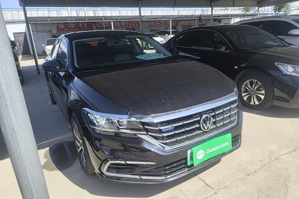 Volkswagen Passat New Energy 2020, 79600 км, за 13866 USD