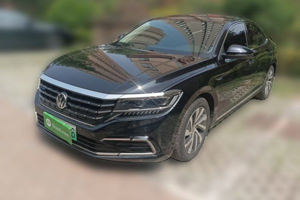 Volkswagen Passat New Energy · 2020 год