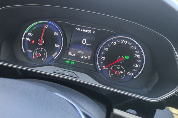Volkswagen Passat New Energy 2020, за 11279 USD - фото 16