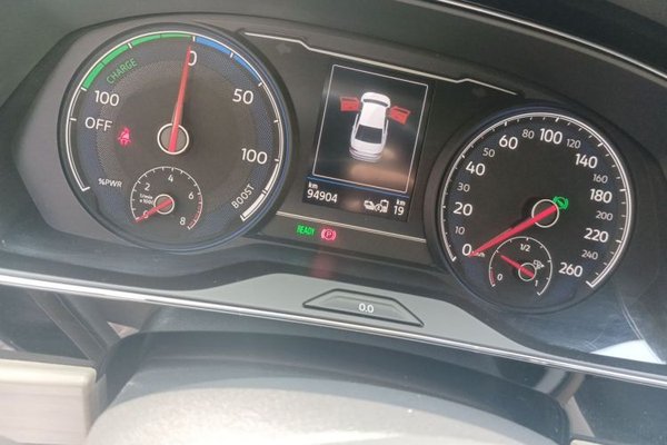 Volkswagen Passat New Energy 2020, за 11279 USD - фото 17