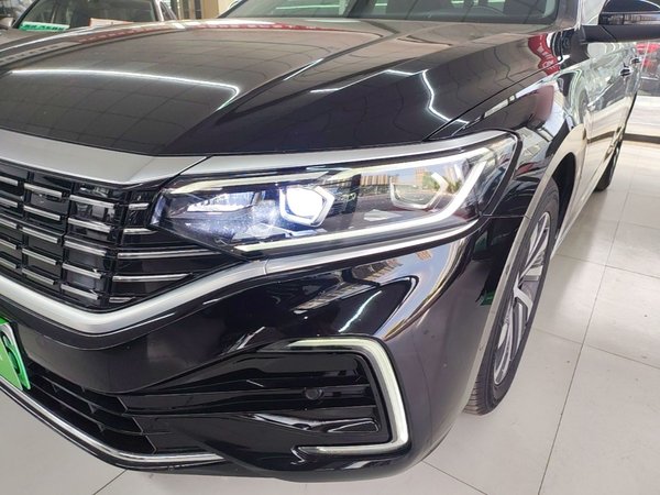 Volkswagen Passat New Energy 2022, 104100 км, за 14043 USD - фото 9