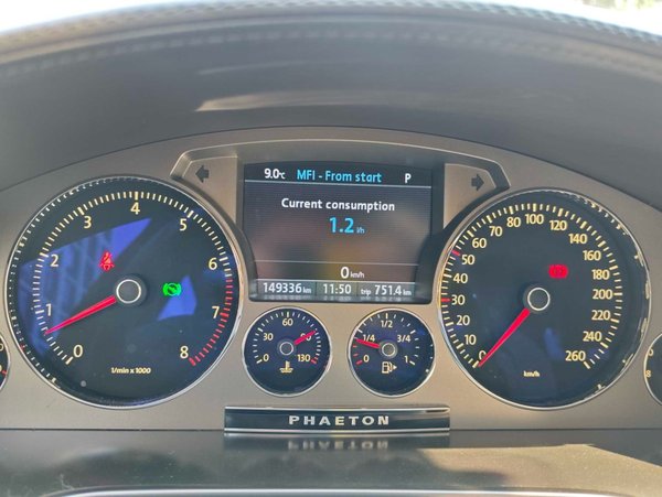 Volkswagen Phaeton 2012, 149300 км, за 18372 USD - фото 11