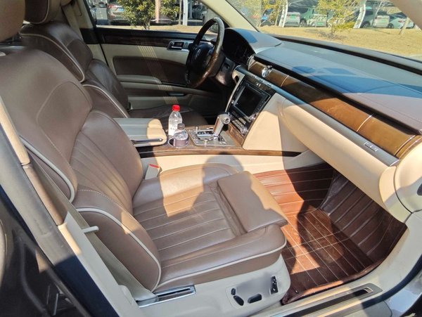 Volkswagen Phaeton 2012, 149300 км, за 18372 USD - фото 9