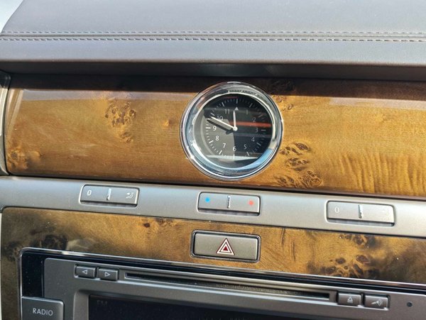 Volkswagen Phaeton 2012, 149300 км, за 17067 USD - фото 23