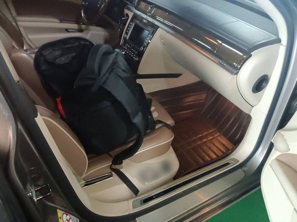 Volkswagen Phaeton 2012, 149300 км, за 17067 USD - фото 28