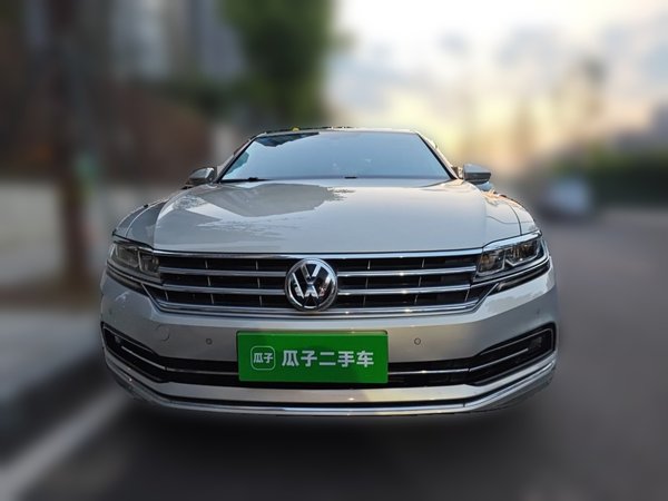 Volkswagen Phideon 2019, 95800 км, за 14828 USD