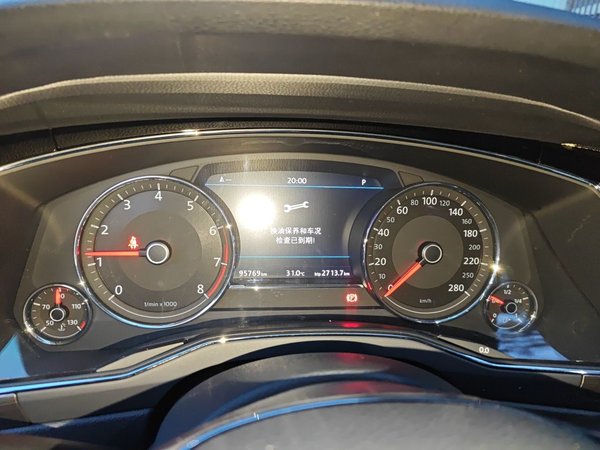 Volkswagen Phideon 2019, 95800 км, за 14828 USD - фото 12