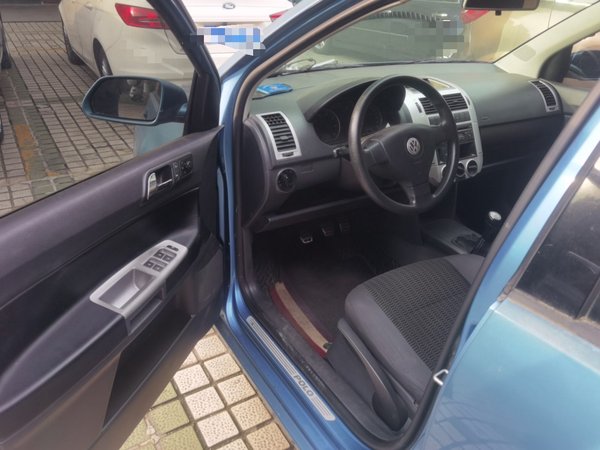 Volkswagen Polo 2009, 142500 км, за 2335 USD - фото 10