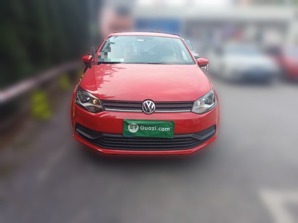 Volkswagen Polo 2014, 28000 км, за 4473 USD
