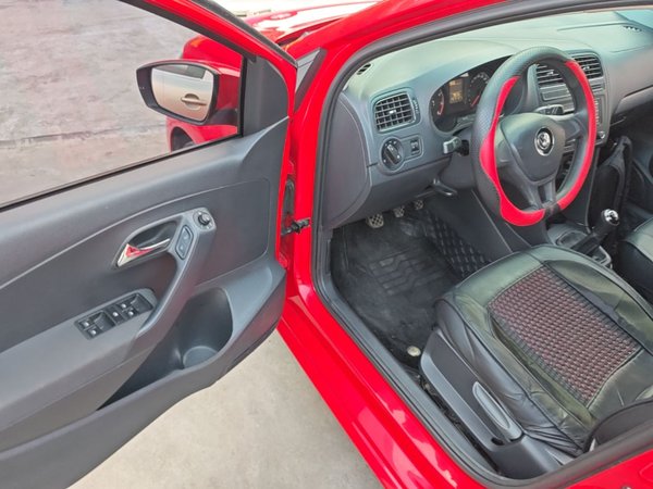 Volkswagen Polo 2014, 79500 км, за 4652 USD - фото 19