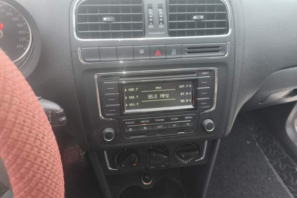Volkswagen Polo 2014, 61100 км, за 5512 USD - фото 10