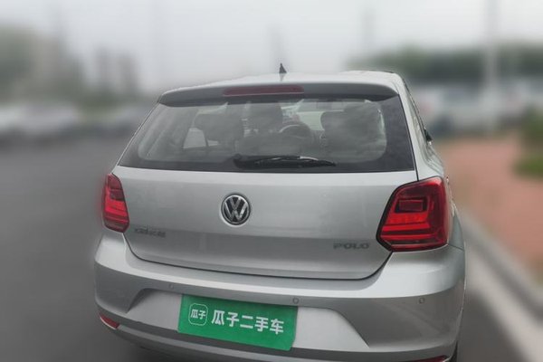 Volkswagen Polo 2014, 61100 км, за 5512 USD