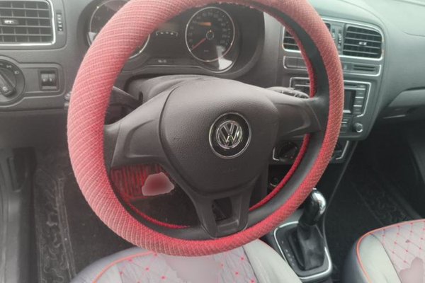 Volkswagen Polo 2014, 61100 км, за 5512 USD - фото 7