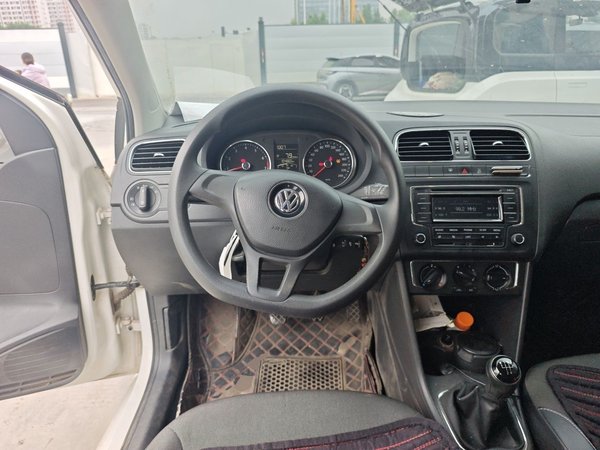 Volkswagen Polo 2014, 104800 км, за 3524 USD - фото 11