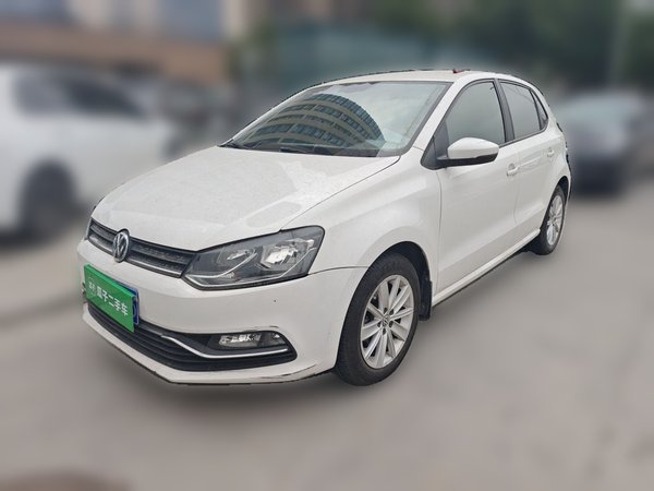 Volkswagen Polo · 2014 год