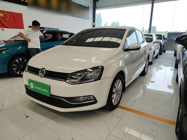 Volkswagen Polo · 2014 год