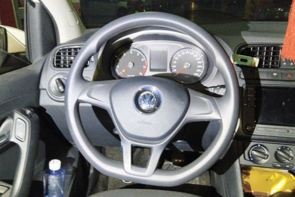 Volkswagen Polo 2014, 44200 км, за 3702 USD - фото 10