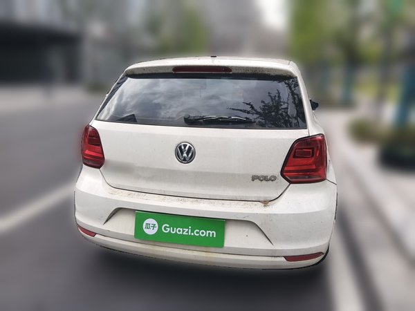 Volkswagen Polo 2014, 71300 км, за 4367 USD