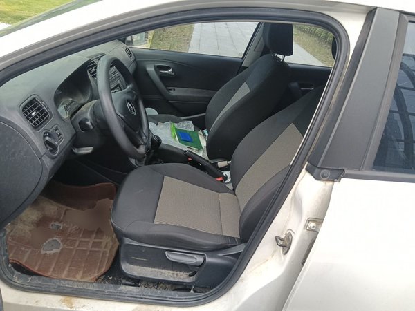 Volkswagen Polo 2014, 71300 км, за 4367 USD - фото 12