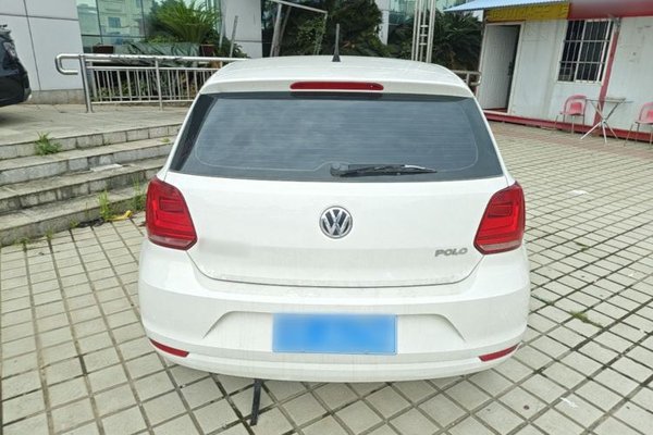 Volkswagen Polo 2014, 77400 км, за 4665 USD