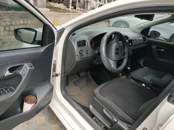Volkswagen Polo 2014, 82800 км, за 6022 USD - фото 13