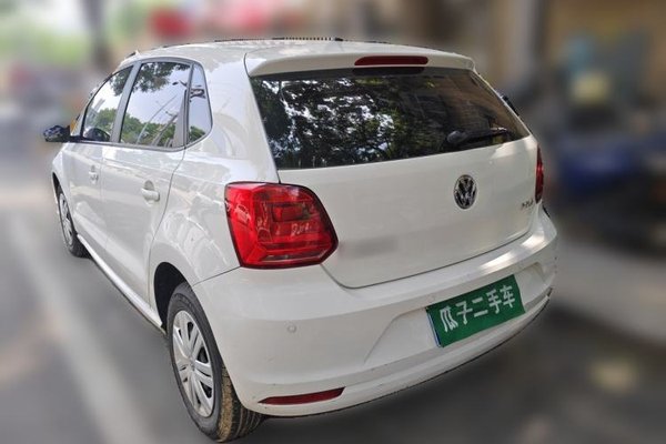 Volkswagen Polo 2014, 87900 км, за 4421 USD