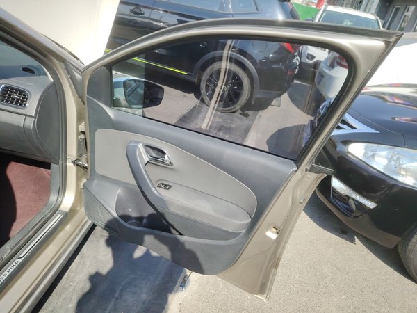 Volkswagen Polo 2014, 171900 км, за 6031 USD - фото 23