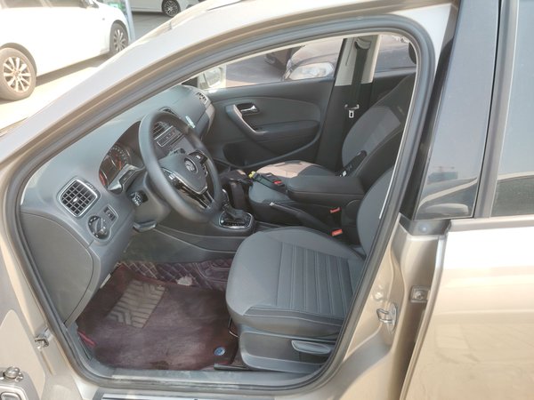 Volkswagen Polo 2014, 171900 км, за 6031 USD - фото 16