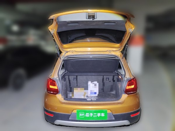 Volkswagen Polo 2014, 64000 км, за 4824 USD - фото 12