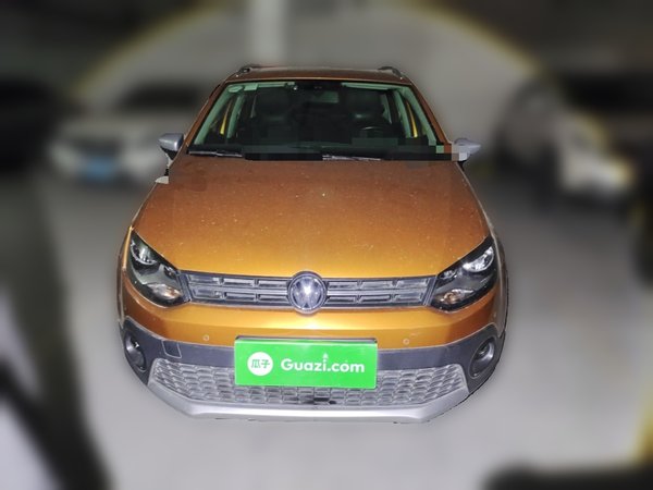 Volkswagen Polo 2014, 64000 км, за 4824 USD