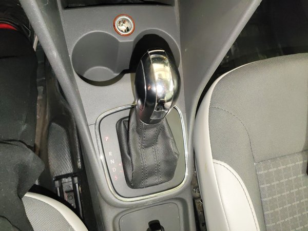 Volkswagen Polo 2014, 110600 км, за 6339 USD - фото 15