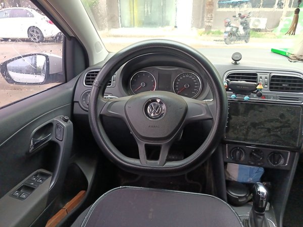 Volkswagen Polo 2014, 145400 км, за 5392 USD - фото 15