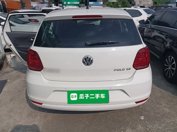 Volkswagen Polo 2014, 69400 км, за 6203 USD