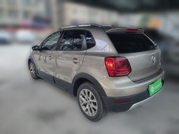 Volkswagen Polo 2014, 115100 км, за 4301 USD