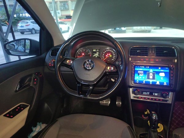 Volkswagen Polo 2014, 115100 км, за 4301 USD - фото 11