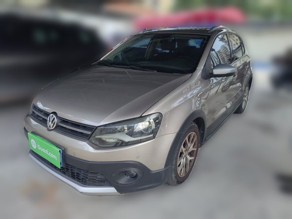 Volkswagen Polo · 2014 год
